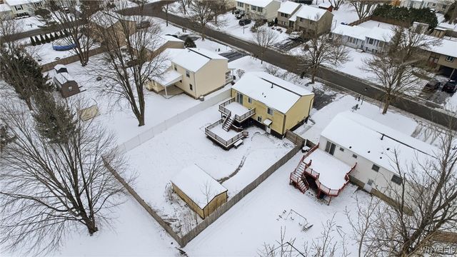 31 Greengage Circle, Amherst, NY 14051