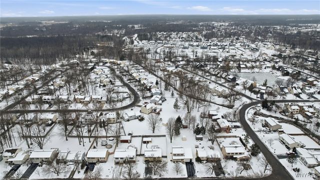 31 Greengage Circle, Amherst, NY 14051