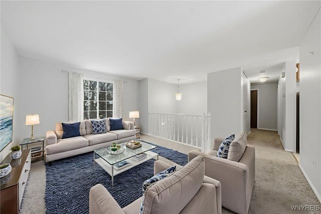 31 Greengage Circle, Amherst, NY 14051