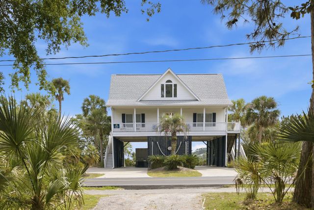 3925 Lybrand Street, Edisto Island, SC 29438