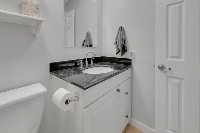 12227 Glenview Drive, Montgomery, TX 77356