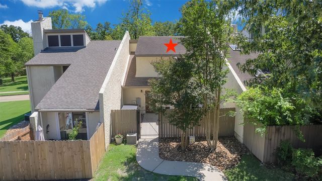 12227 Glenview Drive, Montgomery, TX 77356