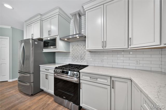 1075 Stonebrooke Lane, Wentzville, MO 63385