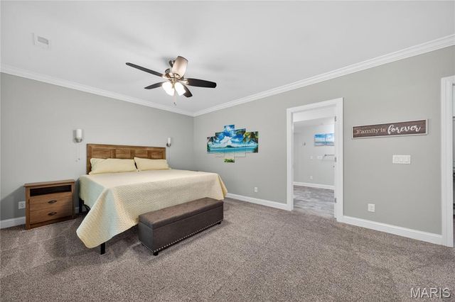 1075 Stonebrooke Lane, Wentzville, MO 63385