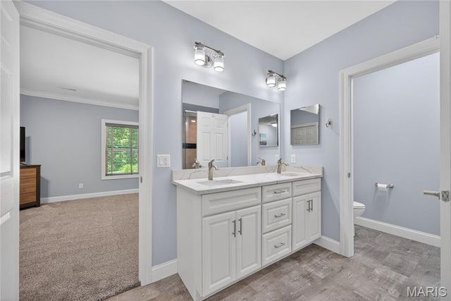 1075 Stonebrooke Lane, Wentzville, MO 63385