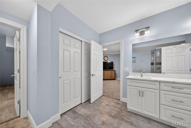 1075 Stonebrooke Lane, Wentzville, MO 63385