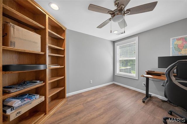 1075 Stonebrooke Lane, Wentzville, MO 63385