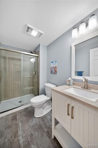 1075 Stonebrooke Lane, Wentzville, MO 63385