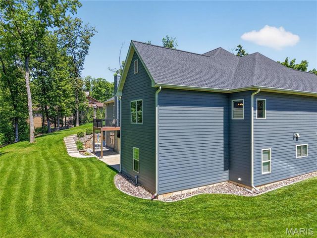 1075 Stonebrooke Lane, Wentzville, MO 63385