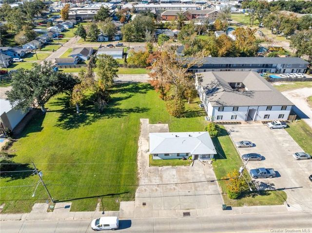 3510 Common Street, Lake Charles, LA 70607