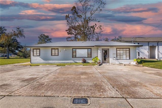 3510 Common Street, Lake Charles, LA 70607
