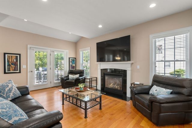 77 Cedar Street, Wellesley, MA 02481