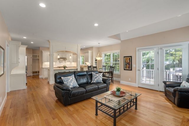 77 Cedar Street, Wellesley, MA 02481