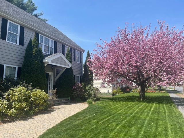 77 Cedar Street, Wellesley, MA 02481