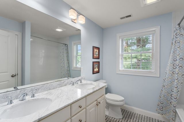 77 Cedar Street, Wellesley, MA 02481