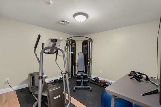77 Cedar Street, Wellesley, MA 02481
