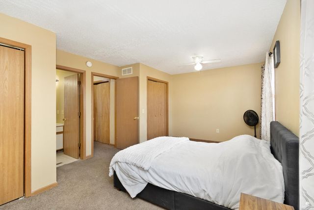 2506 Candle Crest Circle, Manhattan, KS 66503