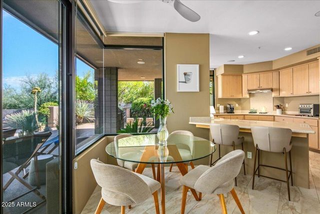 10507 E Fernwood Lane, Scottsdale, AZ 85262