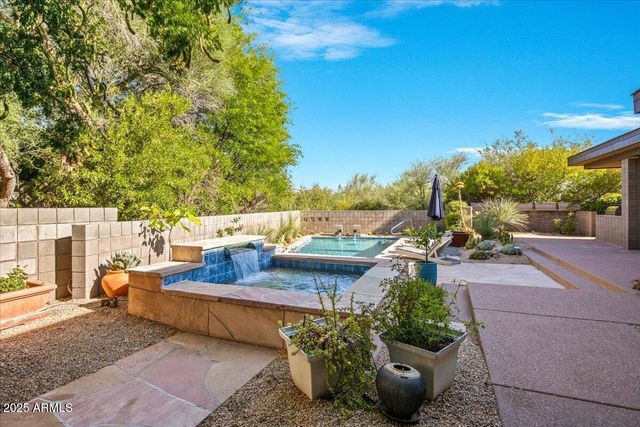 10507 E Fernwood Lane, Scottsdale, AZ 85262