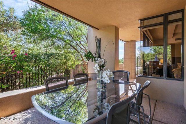 10507 E Fernwood Lane, Scottsdale, AZ 85262