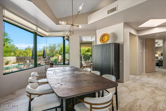10507 E Fernwood Lane, Scottsdale, AZ 85262