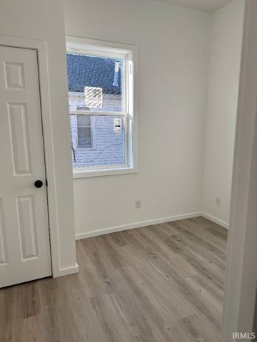 612 E WATER Street, Princeton, IN 47670