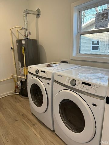 612 E WATER Street, Princeton, IN 47670