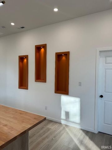 612 E WATER Street, Princeton, IN 47670