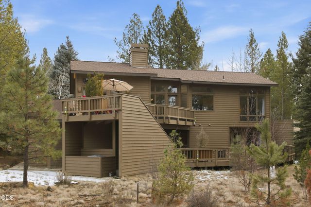 17926 Playoff Lane 3, Sunriver, OR 97707