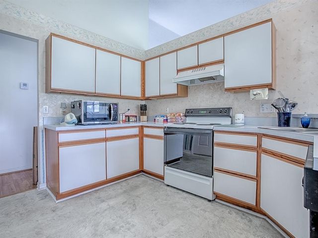 25241 LOST OAK CIRCLE, Leesburg, FL 34748
