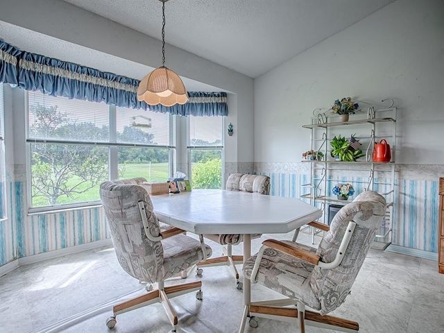 25241 LOST OAK CIRCLE, Leesburg, FL 34748