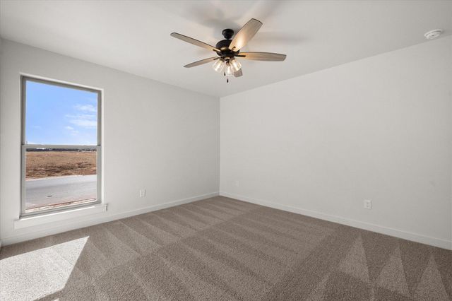 2427 Aberdeen Avenue, Wolfforth, TX 79382