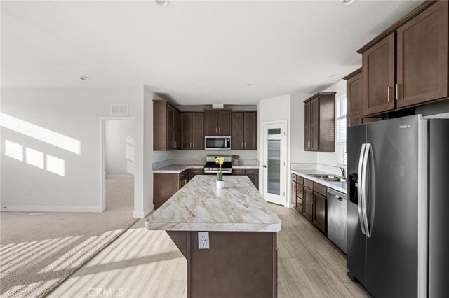 26220 Calvert Avenue, Hemet, CA 92545