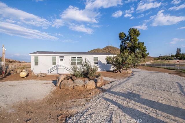 26220 Calvert Avenue, Hemet, CA 92545