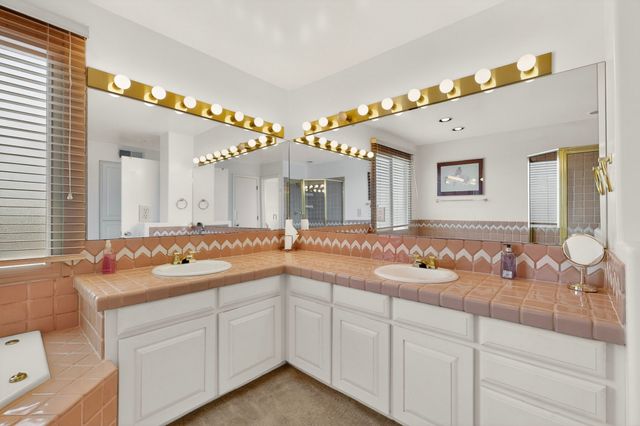 320 Artist Road 45, Santa Fe, NM 87501