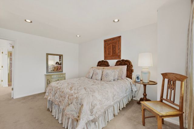 320 Artist Road 45, Santa Fe, NM 87501