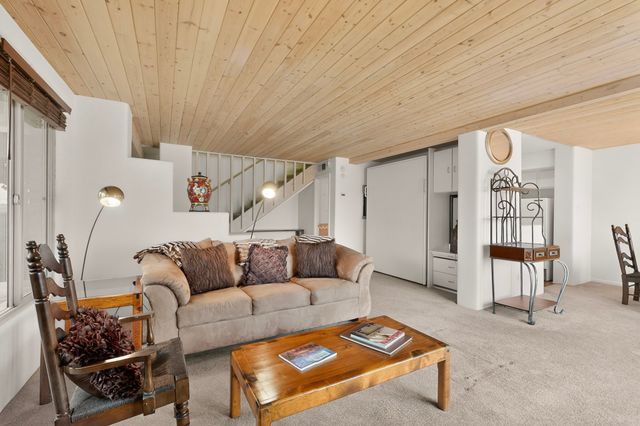 320 Artist Road 45, Santa Fe, NM 87501