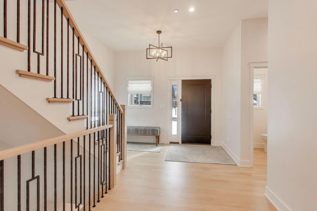 7301 Ponto Court, Morton Grove, IL 60053