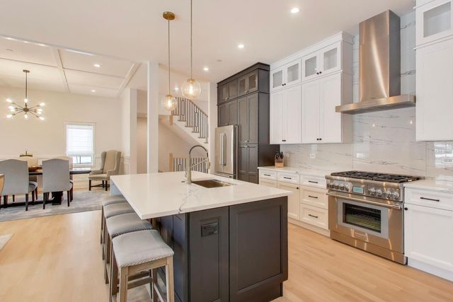 7301 Ponto Court, Morton Grove, IL 60053