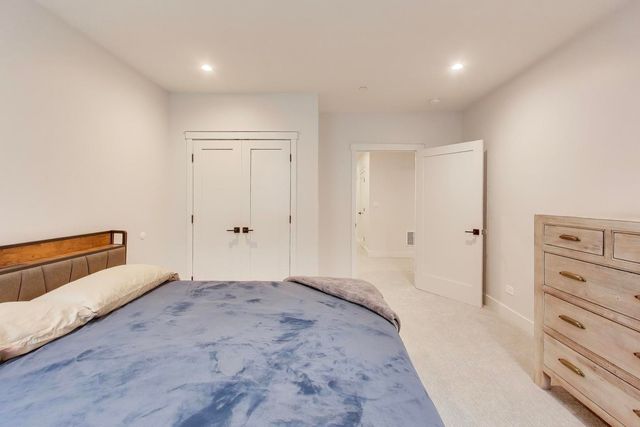 7301 Ponto Court, Morton Grove, IL 60053