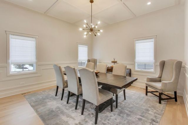 7301 Ponto Court, Morton Grove, IL 60053