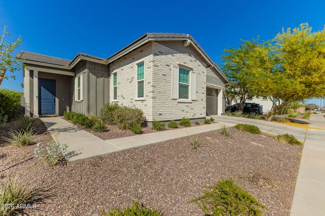 19762 W EXETER Boulevard, Litchfield Park, AZ 85340