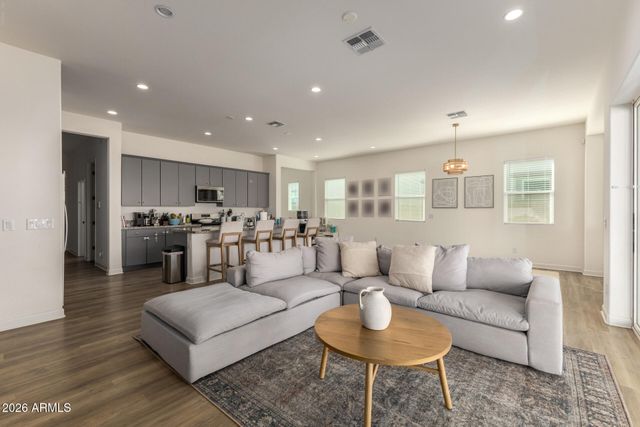 19762 W EXETER Boulevard, Litchfield Park, AZ 85340