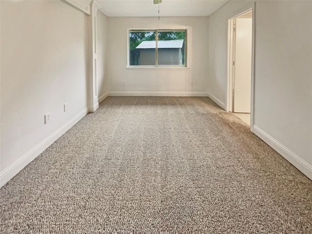 210 Mr Bob Drive, Midlothian, TX 76065