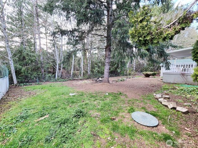 140 SE Fuchsia Avenue, Shelton, WA 98584