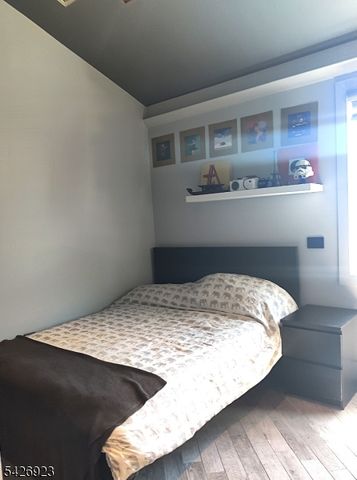 344 Paterson Plank Rd PH, Jersey City, NJ 07307