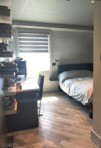 344 Paterson Plank Rd PH, Jersey City, NJ 07307