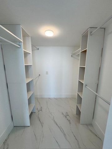 5600 N Flagler Drive 1009, West Palm Beach, FL 33407