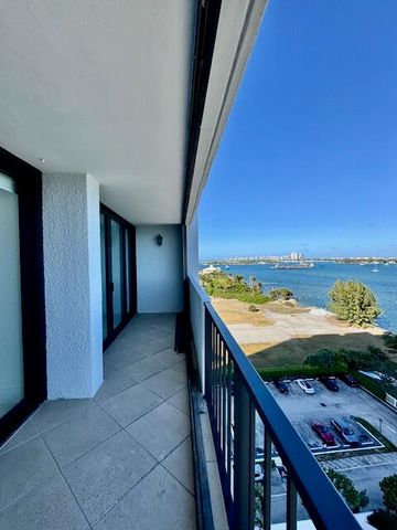 5600 N Flagler Drive 1009, West Palm Beach, FL 33407