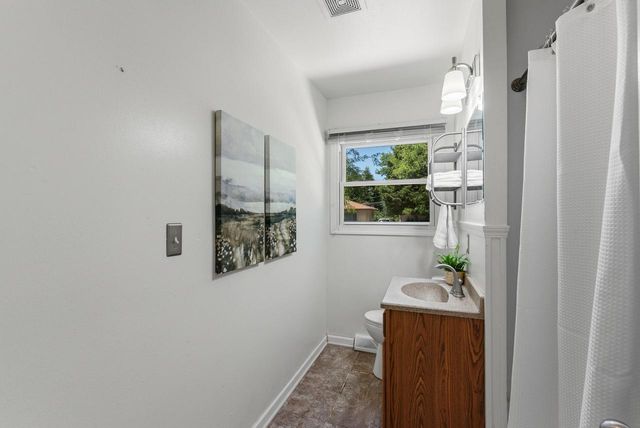 2102 S 99th Street, West Allis, WI 53227